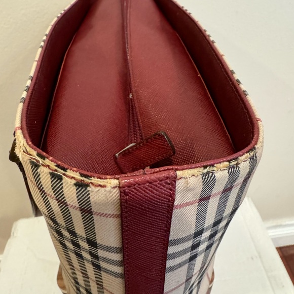 Authentic Vintage Burberry Handbag Bag Tote - Picture 4 of 16
